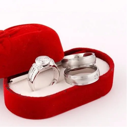 Set Of Diamond Stone Wedding Rings -Silver