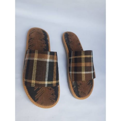 Men's Brown Checkered Casual Slippers