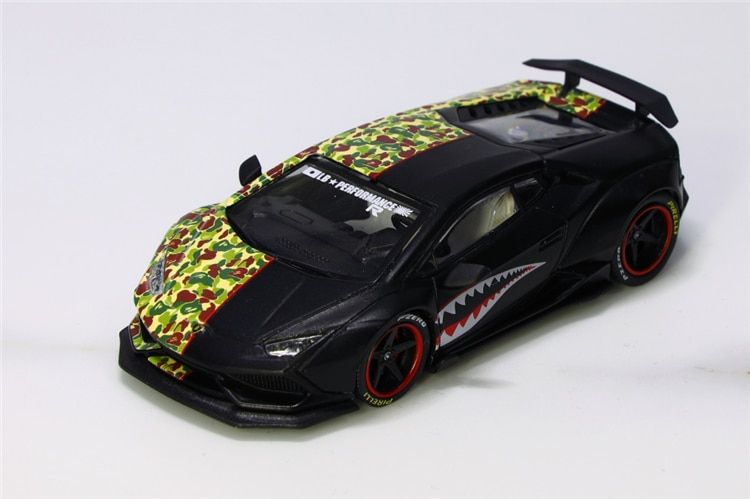 JEC 1:64 LBWK Performance Lambo Huracan LP610-BAPE Black