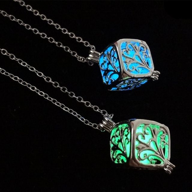 2Pcs/Set Couple Luminous Pendant Necklace  Valentines Gift