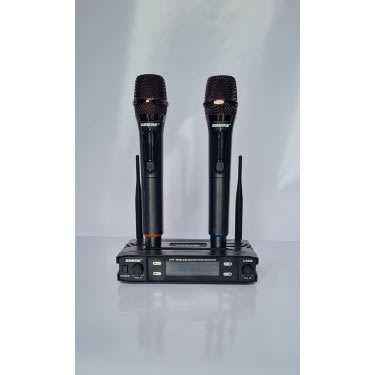 UT888  Wireless Microphone