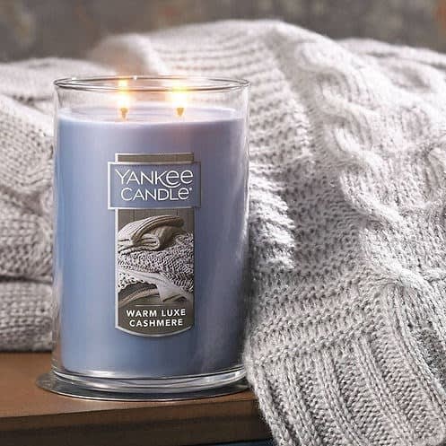 Warm Luxe Cashmere - 2 - Wick Candle