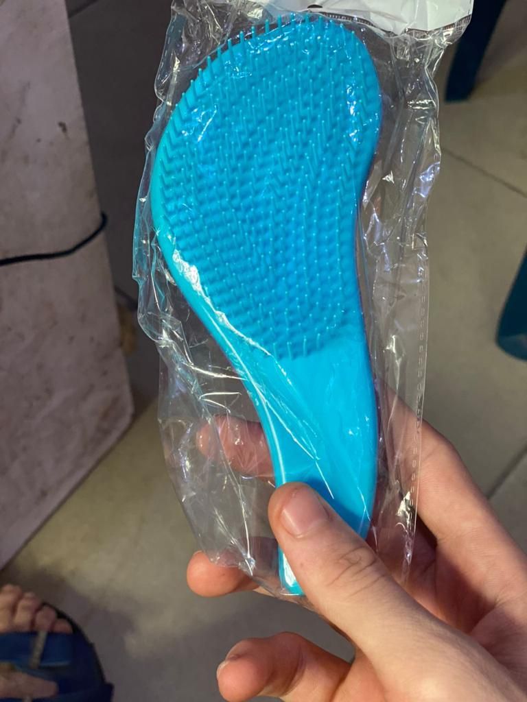 Anti -static Detangler Hair Brush Tangle Free