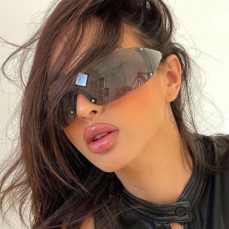 Luxury Brand Punk Sunglasses NEW Women One Piece Designer Sun Glasses UV400 Unisex Shades Eyewear Fashion Y2k Eyeglasses