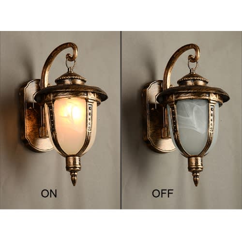 Tr9 Outdoor Wall Light