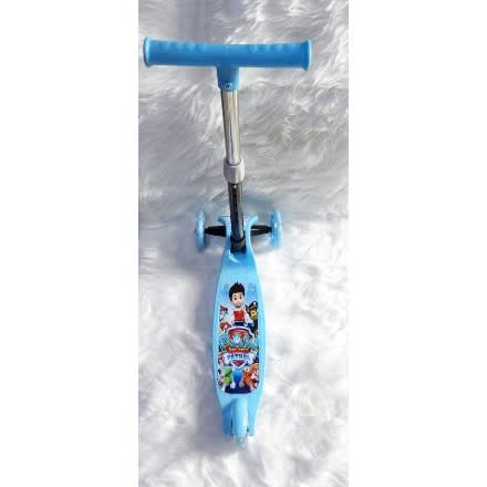 Paw Patrol Light & Music Scooter