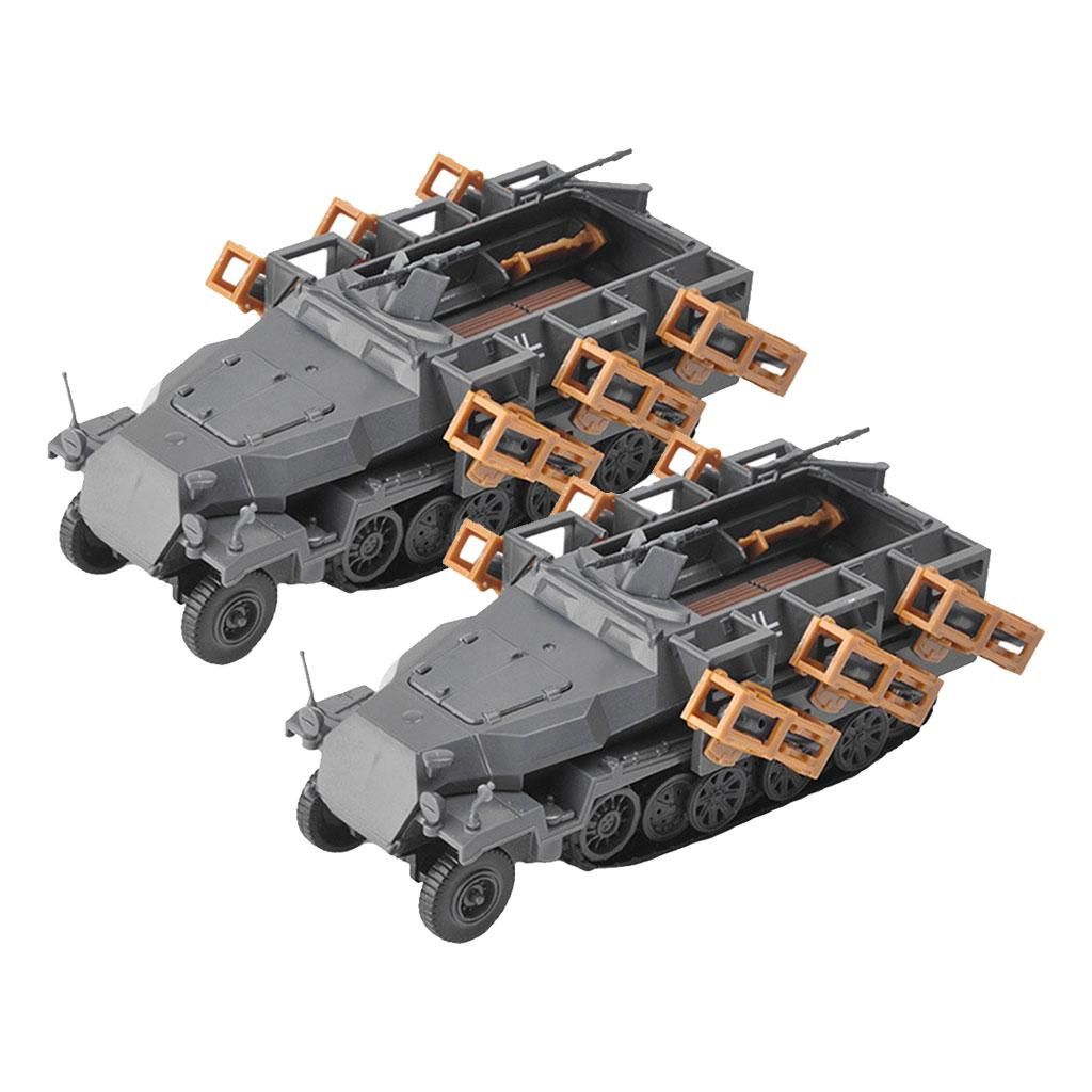 2x Simulated German SdKfz 251 Tank Model 1/72 4D Toys