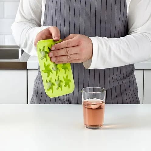 Plastis Ice Cube Tray - Green