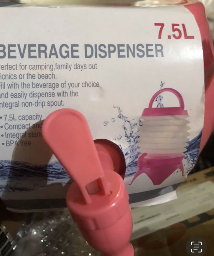 Collapsible Juice And Water Dispenser