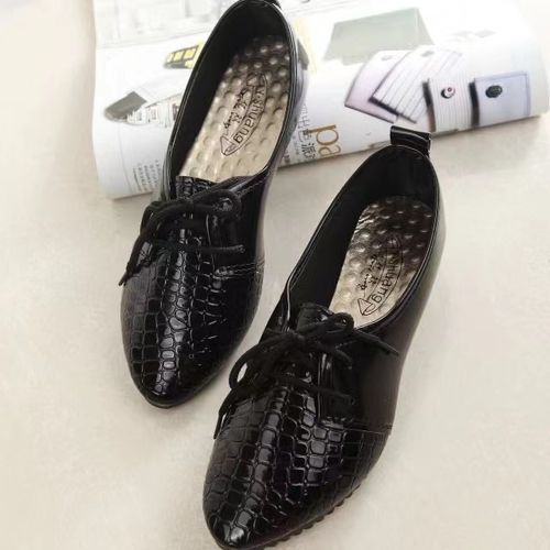 Women's Classic Flat Leather Shoes Lady Walking Lace-up Oxfords