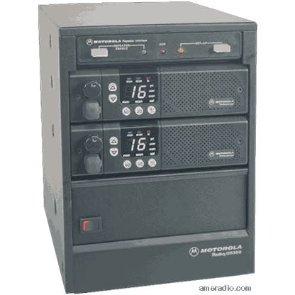 Gr300 Portable Uhf Two Way Radio Repeater - 25W