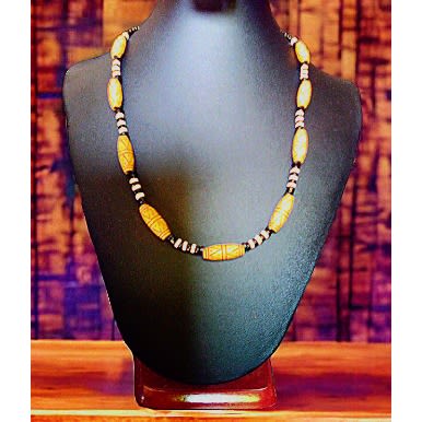 Omaafri Designs Stylish And Sustainable Neckpiece     10 Inches