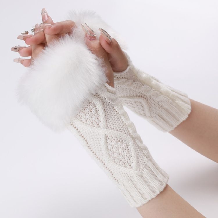 Ladies Short Type Furry Gloves Arm Sleeves
