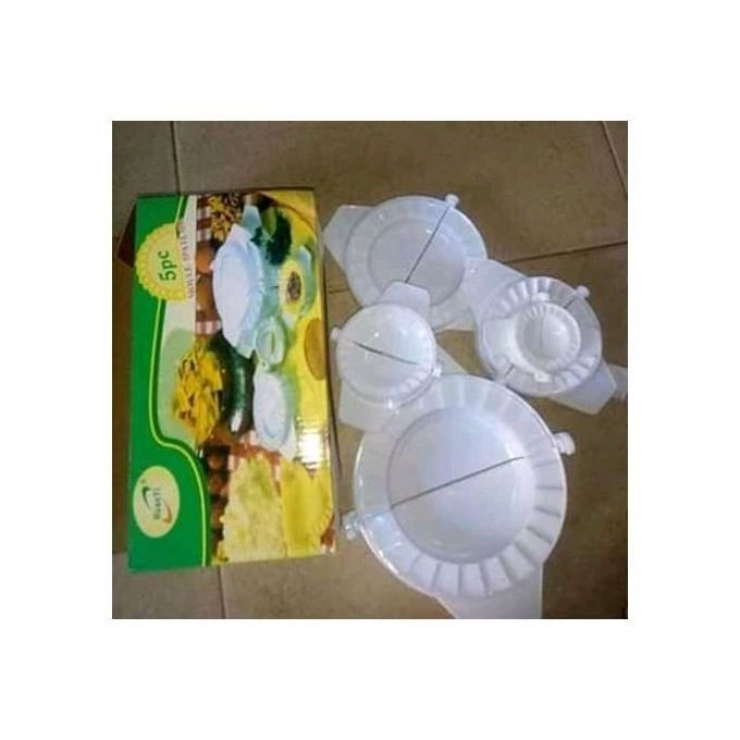 White 5 Pieces Set Of Meat Pie Cutter