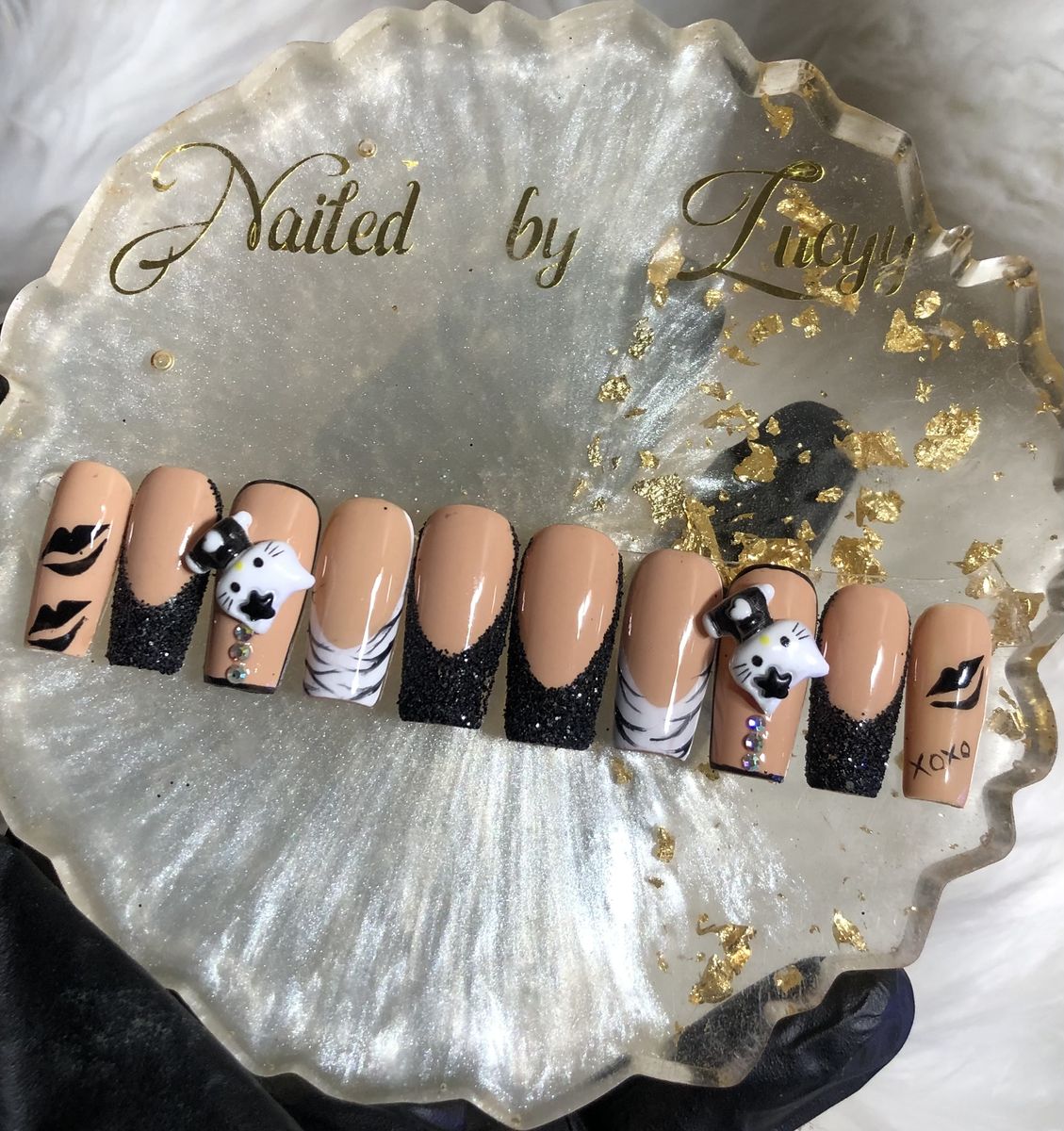 14pcs Candy Short Glitter Press On Nails +application Kit