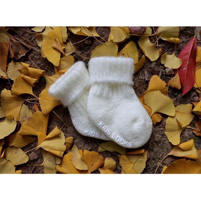 Wool Fleece Thickening Warm Pile Anti-slip Floor Calf Sock