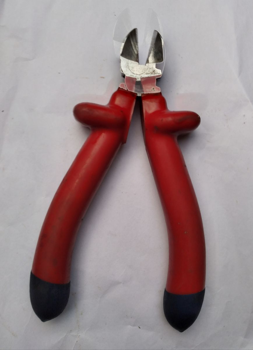 High Insulating Cutting Plier