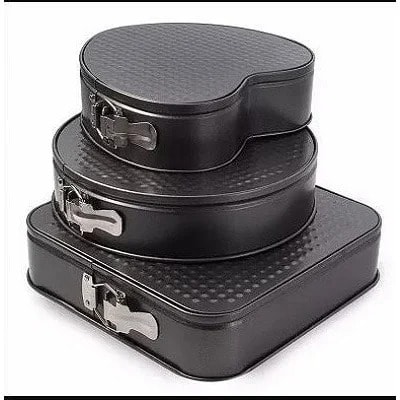 Set Of 3 Cake Pan Set With Different Shapes