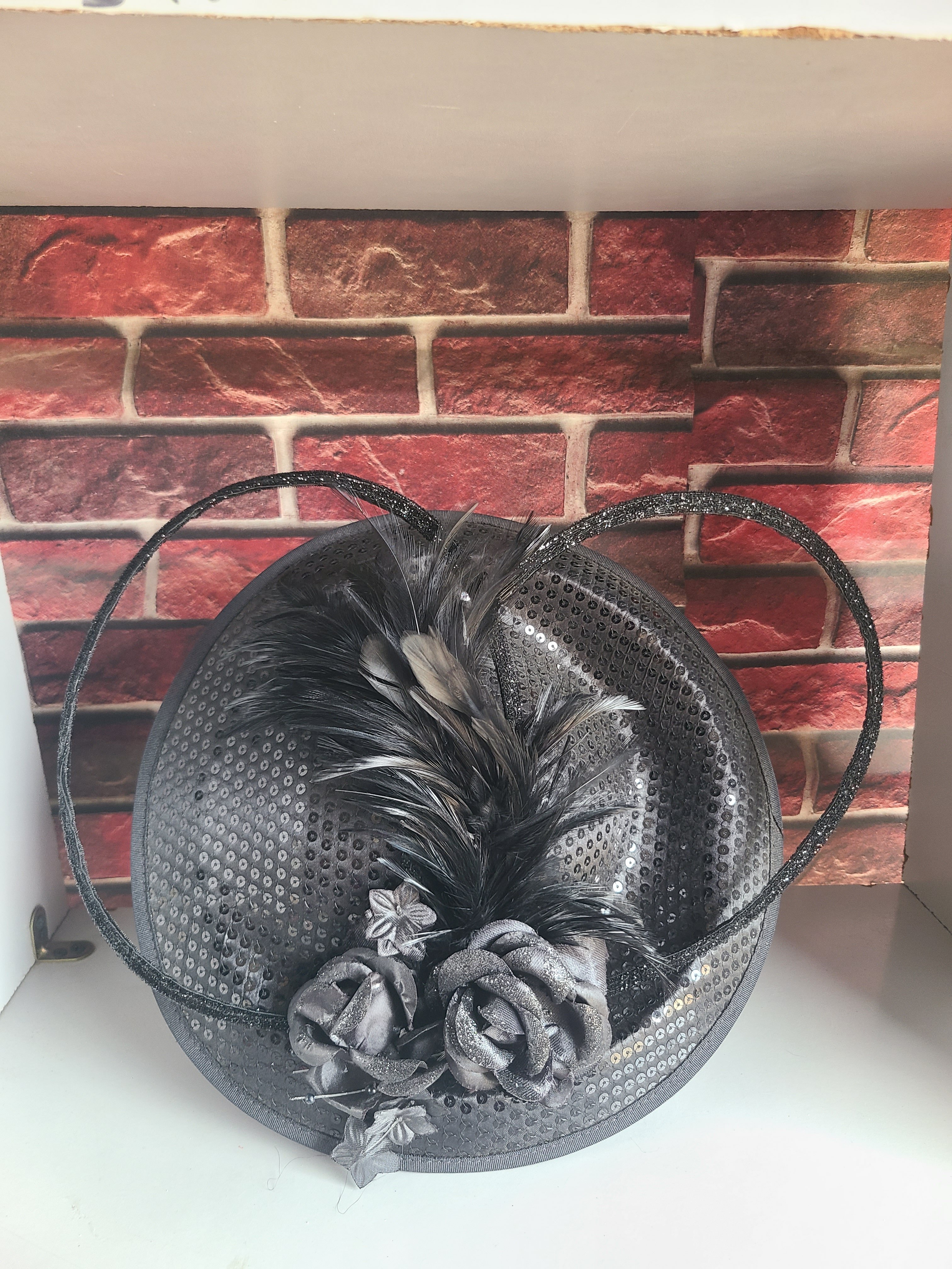 Black fascinator