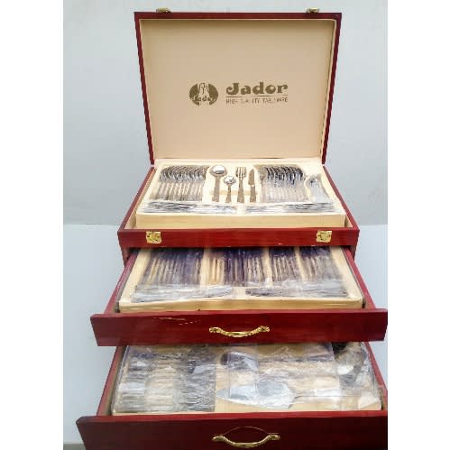 128 Piece Jador Cutlery Set