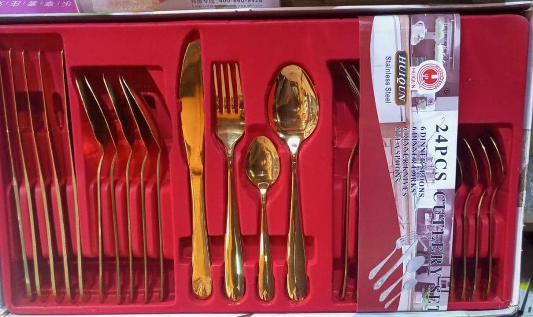 New 24pcs Set Of  Gold Plated Cutlery Spoon Fork And Knife
