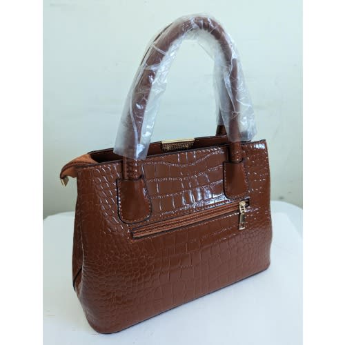 Glossy Crocodile Pattern Handbag (brown)