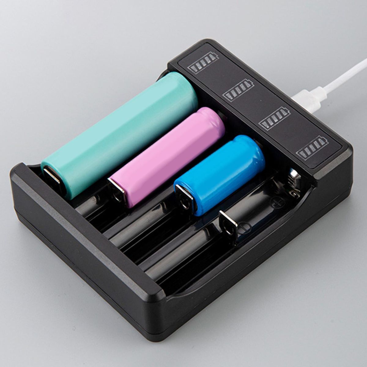 Multifunctional USB Battery Charger Fast Charger For Lithium 4 Slot