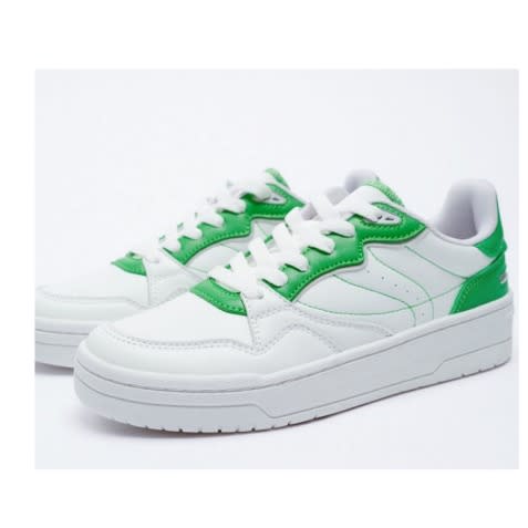 Contrasting Sneakers -Green