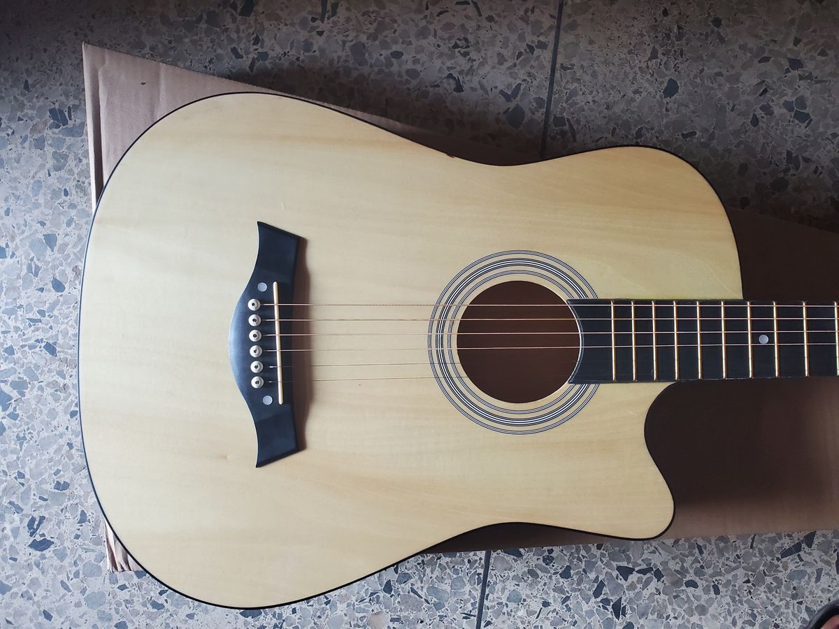 36 Inch Acoustic Guitar