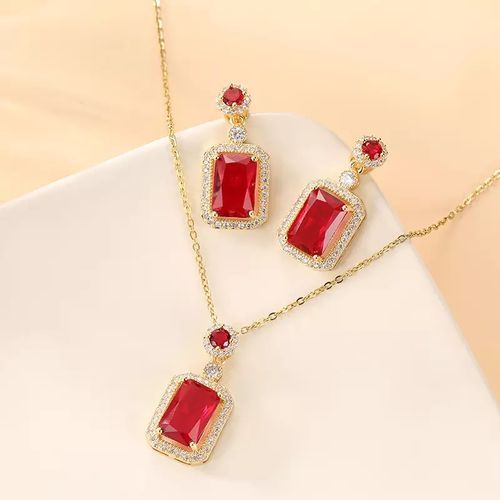 TRENDY LUXURY ICE EARRING AND NECKLACE