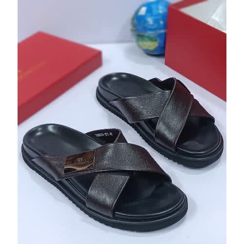 Apluase Leather Slippers