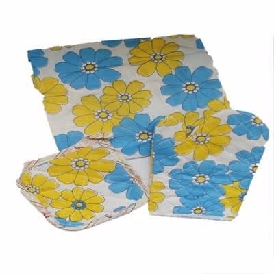 Kitchen Apron Pot Holder and Mitten