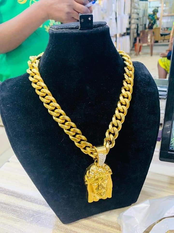 Original Quality Iced Out Cuban Link Gold Classic Steel Chain + Pendant