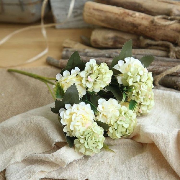 Artificial Flower Ball Decoration Wedding Bouquets