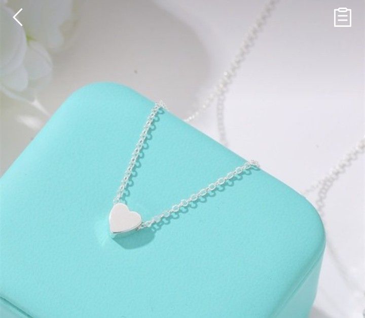 Cute Necklace With Love Pendant-Silver