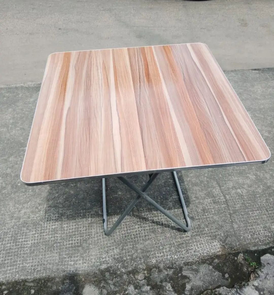 Restaurant Foldable Table