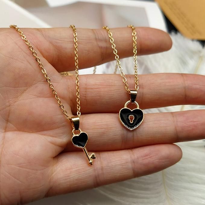 A Pair Of Couple Necklace For Women key lock heart pendant Jewelry