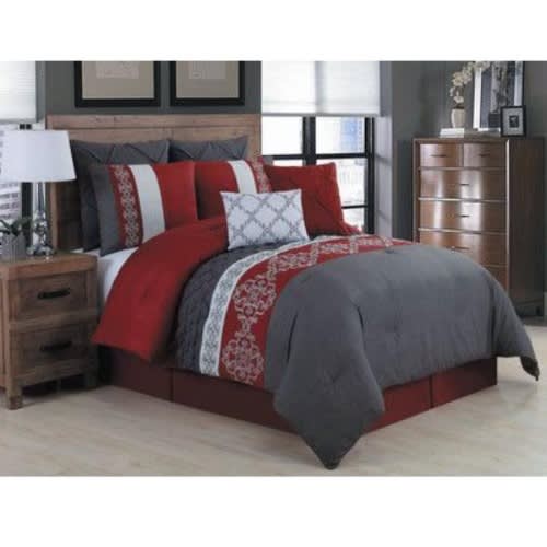 Bedsheet Duvet And Four Pillowcases