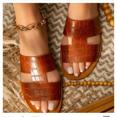 Ladies Leather Slippers