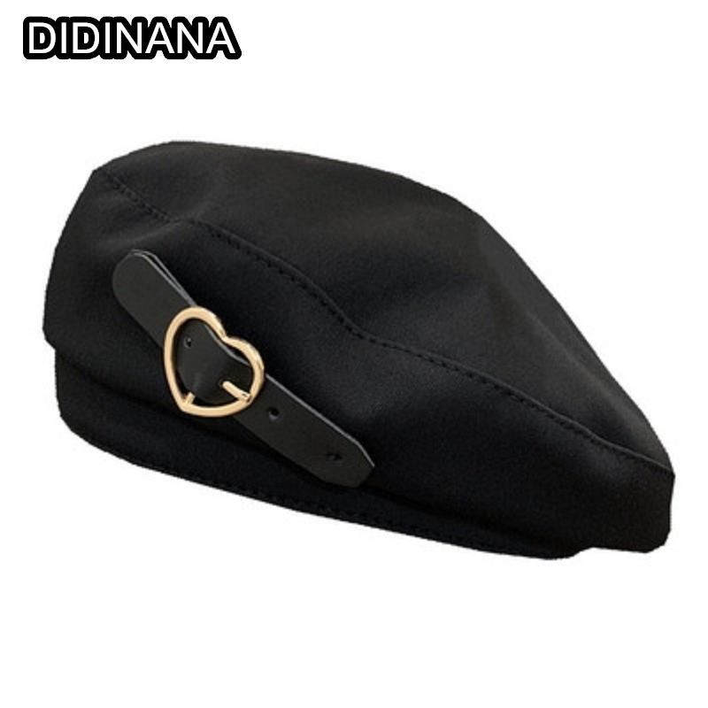 A variety of blaberet summer retro Britain Versatile Elegant Artist hat art girl woman Korean native punk gothic culture