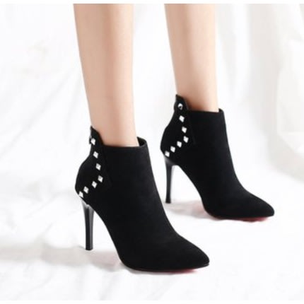 Lady's Suede Ankle Shoe- Faux Leather