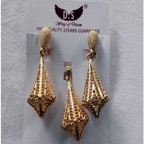 Women's Stud Earrings With Pendant -Gold