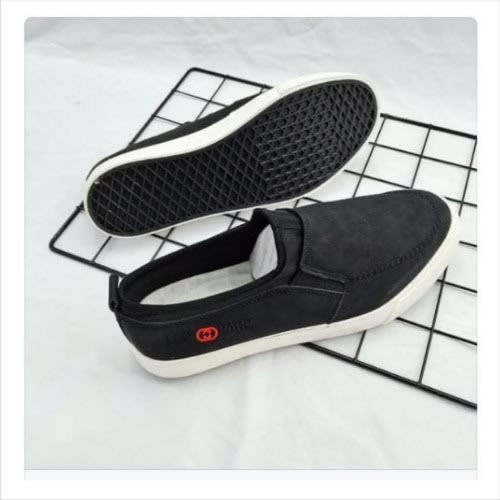 Men's Sneakers - Black