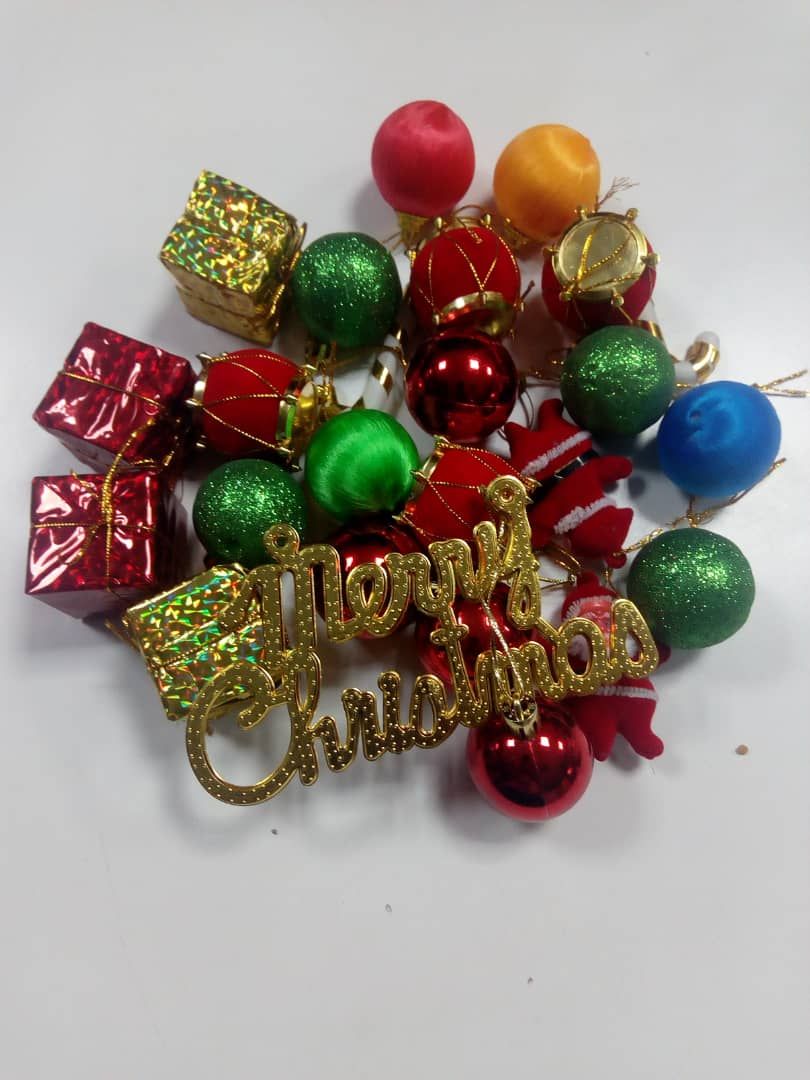 Mixture Of Christmas Trees& Gilead Decorative Toys