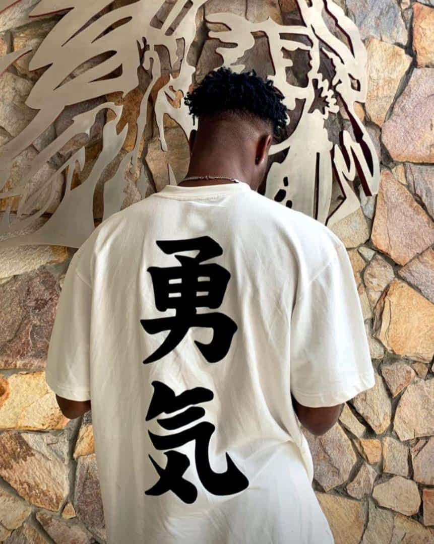 UNIQUE UNISEX T-SHIRT WITH DESIGN