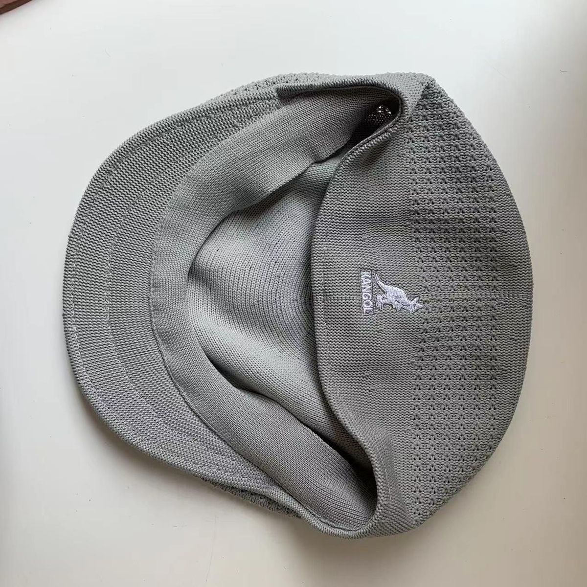 Kangol  Colors Mesh  Men Women Flat Cap Mesh Summer Golf Driving Sun Beret Women Hat Caps for Men