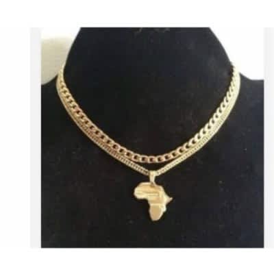 Cuban Link Chain With Pendant - Gold