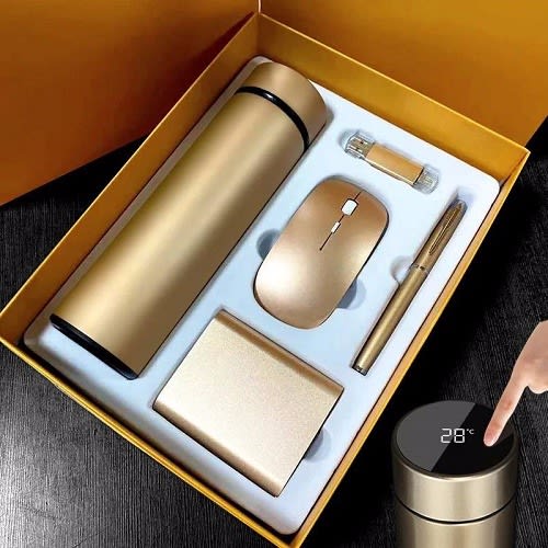 Corporate Gift Set With Powerbank, Pen, Flashdrive, Mouse & Temperature Flask - Gold