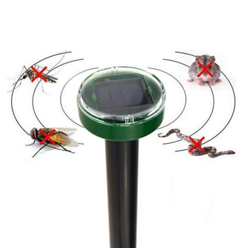 Garden Solar Power Ultrasonic Rodent-Snake Repellent