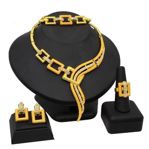 Dubia Jewelry Set - 4 Pieces